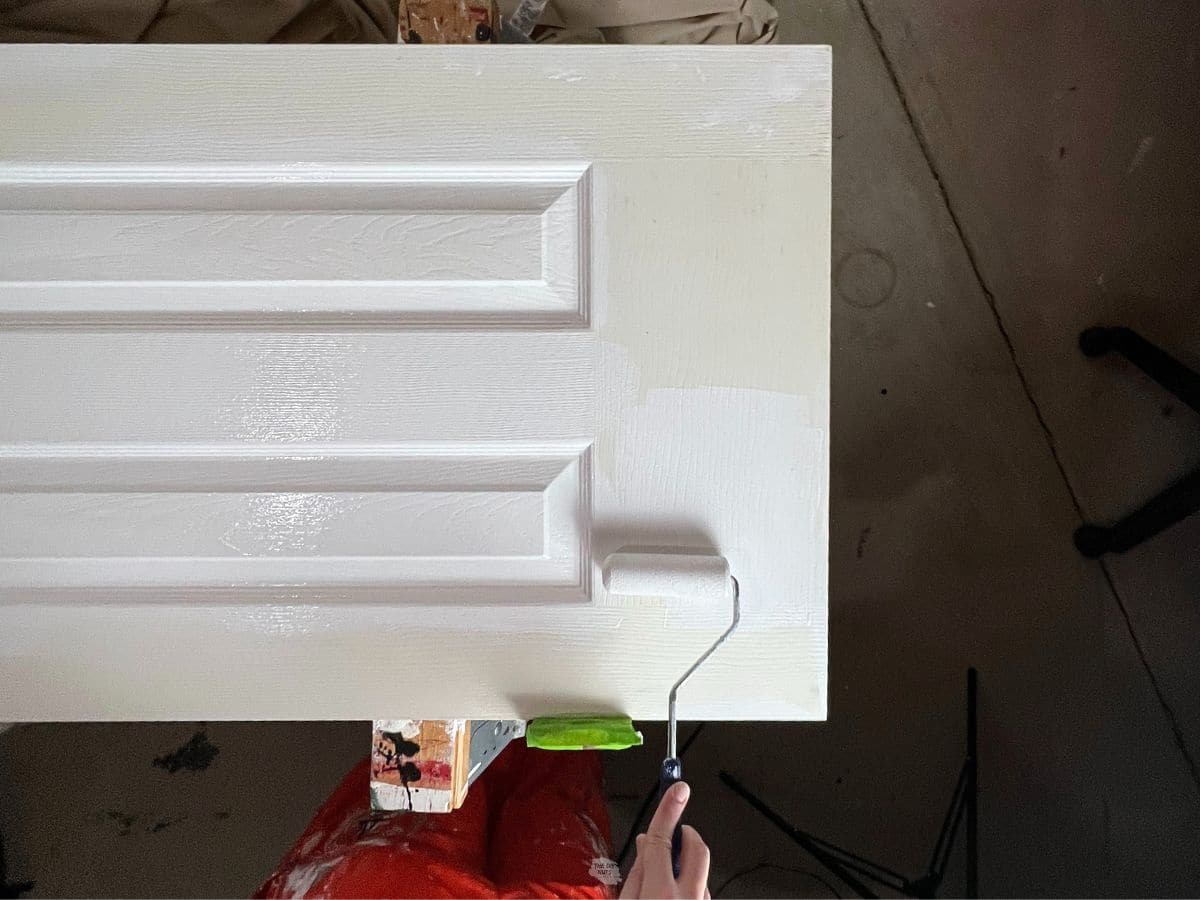 How To Paint A Door (Easy DIY Tutorial)